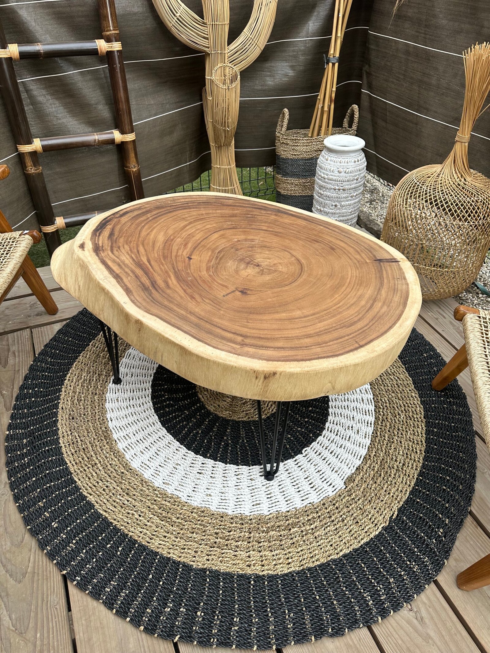 table basse en bois de suar