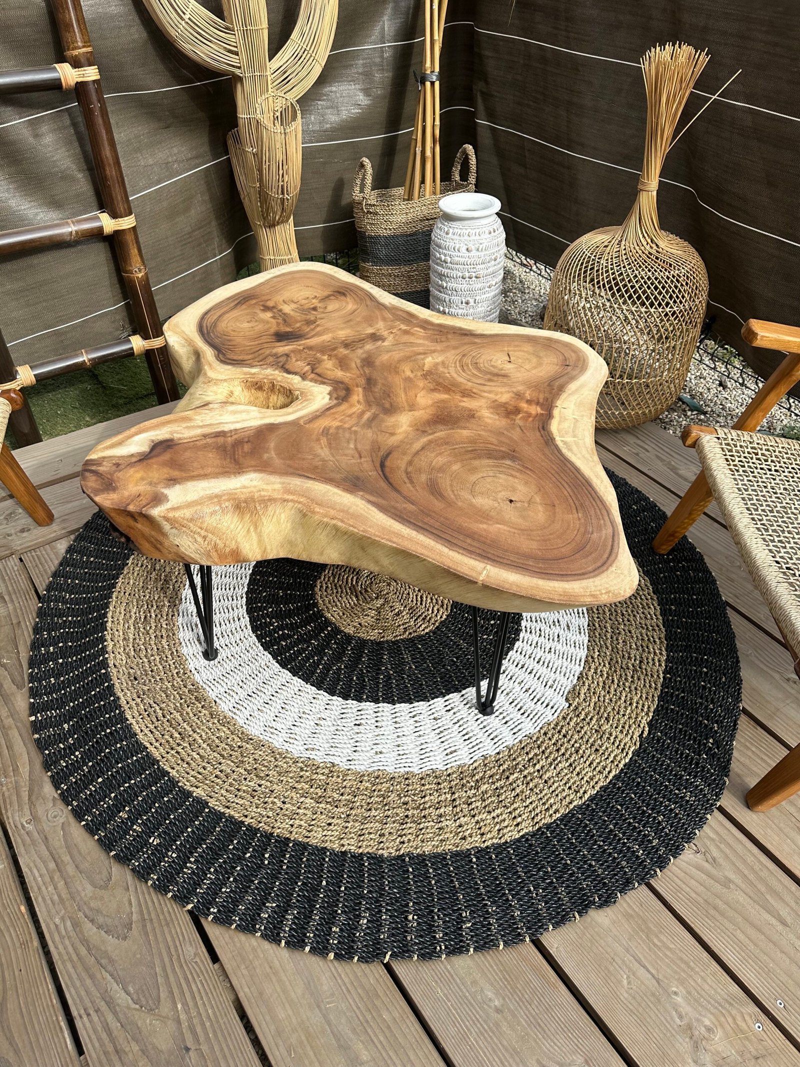 table basse en bois de suar