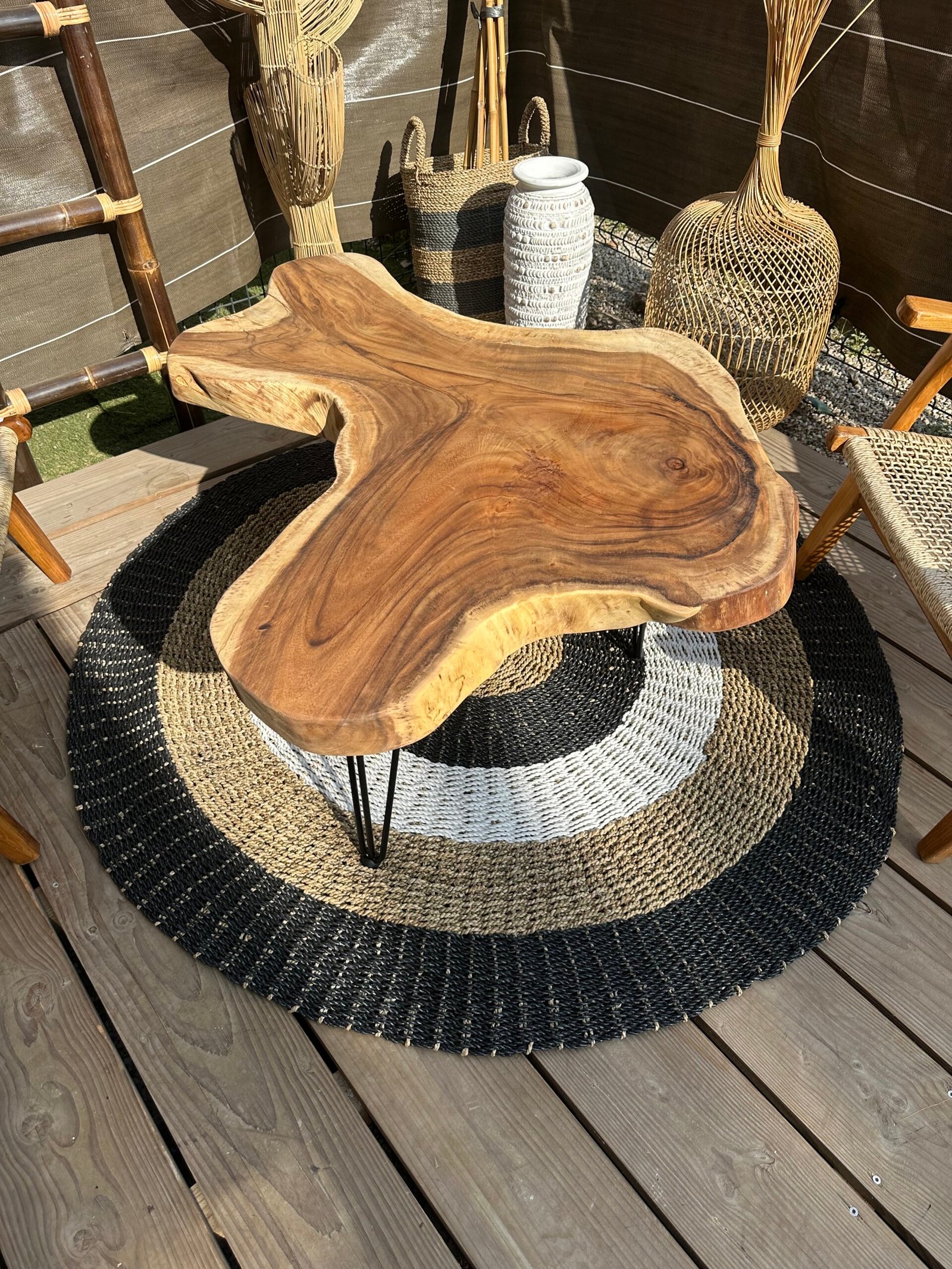 table basse en bois de suar
