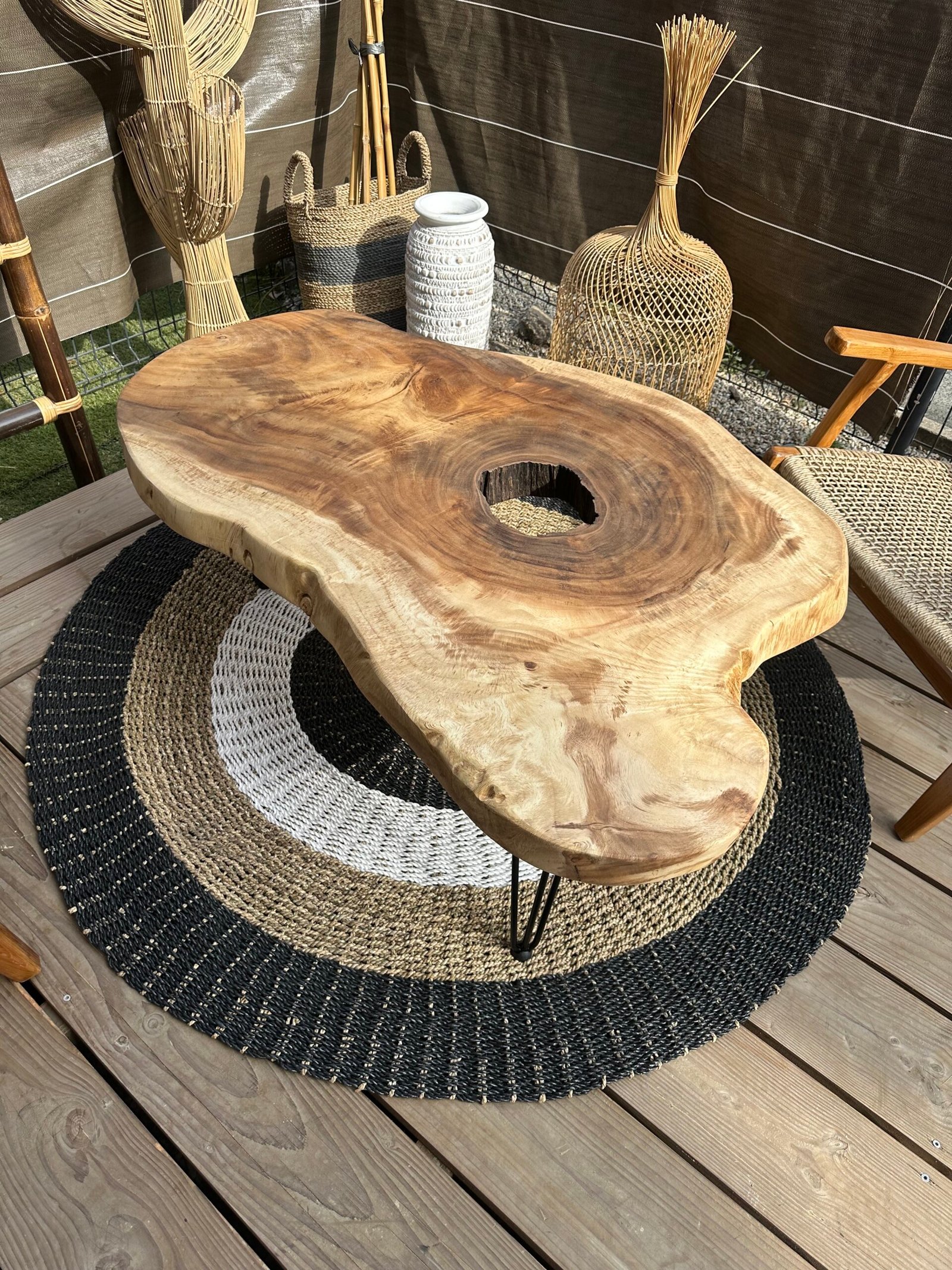 table basse en bois de suar