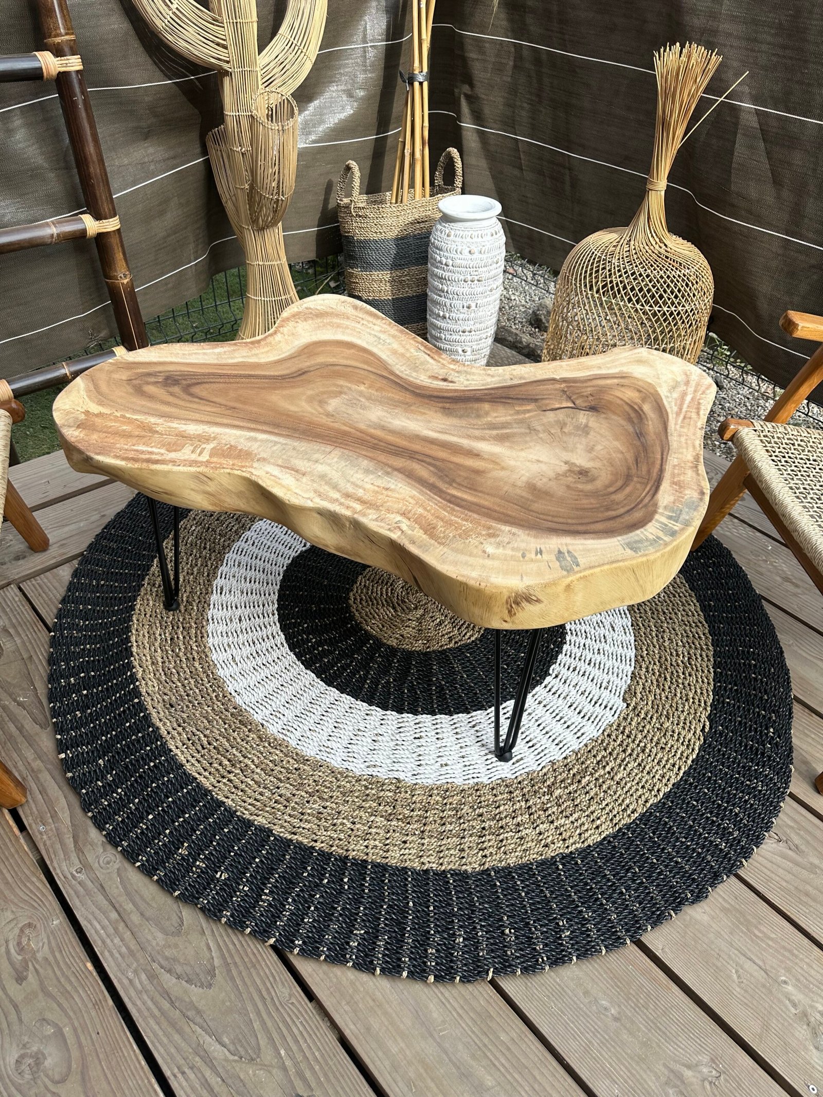 table basse en bois de suar