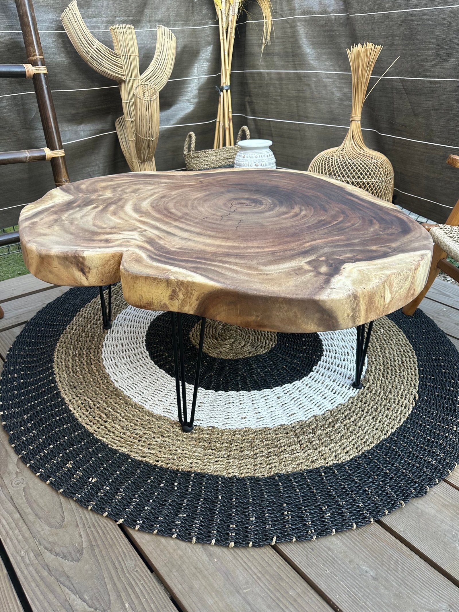 table basse en bois de suar de Bali